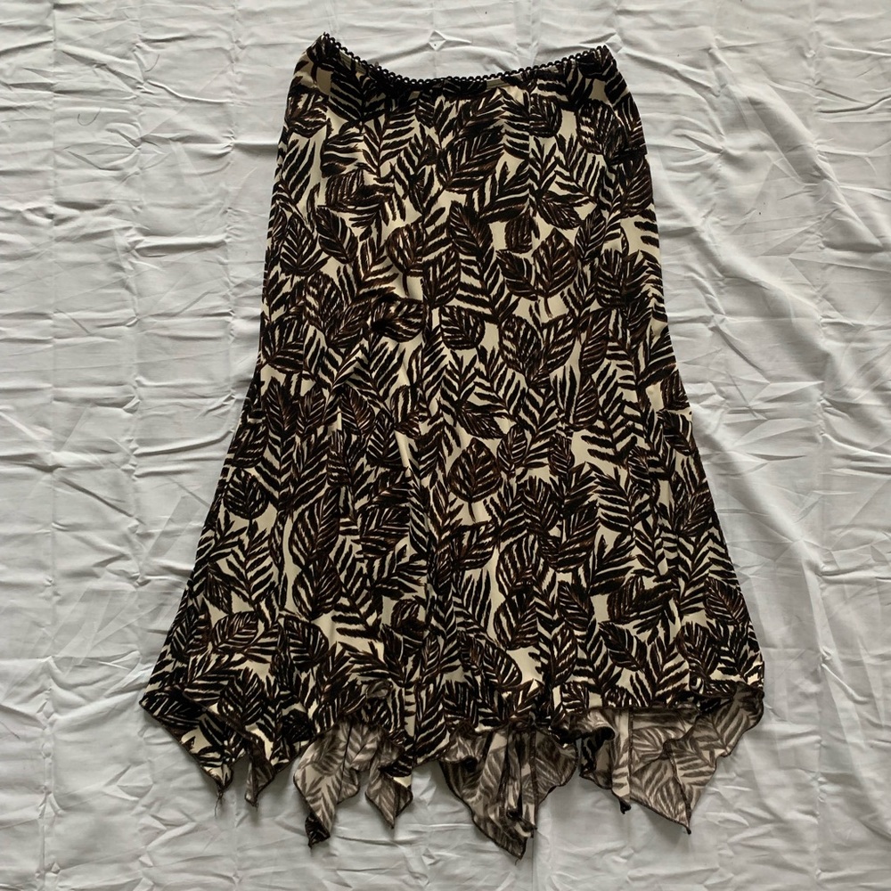 Flowy Leaf Print Midi Skirt